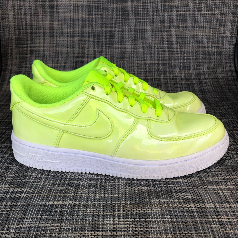 Nike Kids Neon Green and White Sneakers